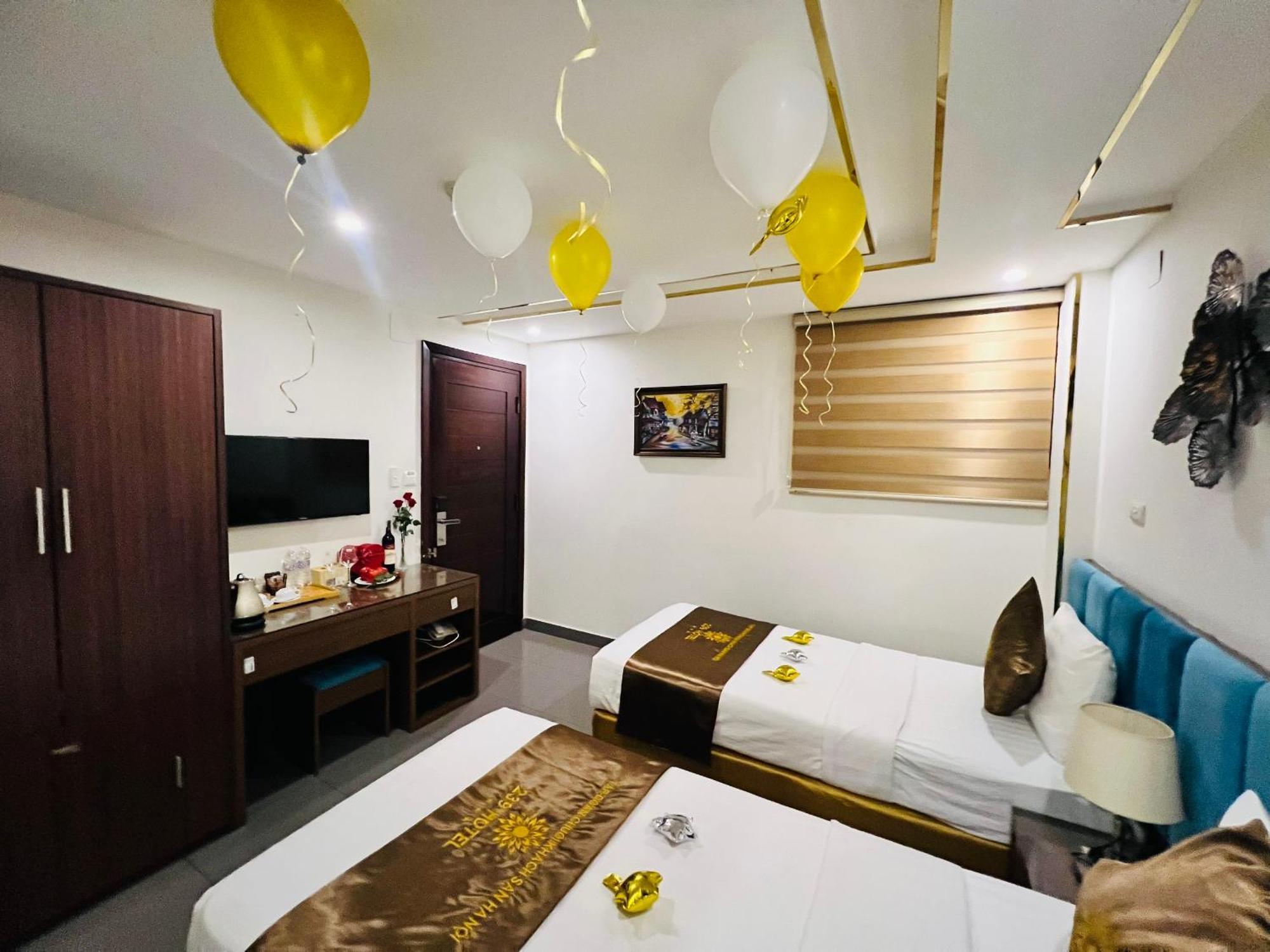 Khach San 239 Hotel Hanoi Exterior foto