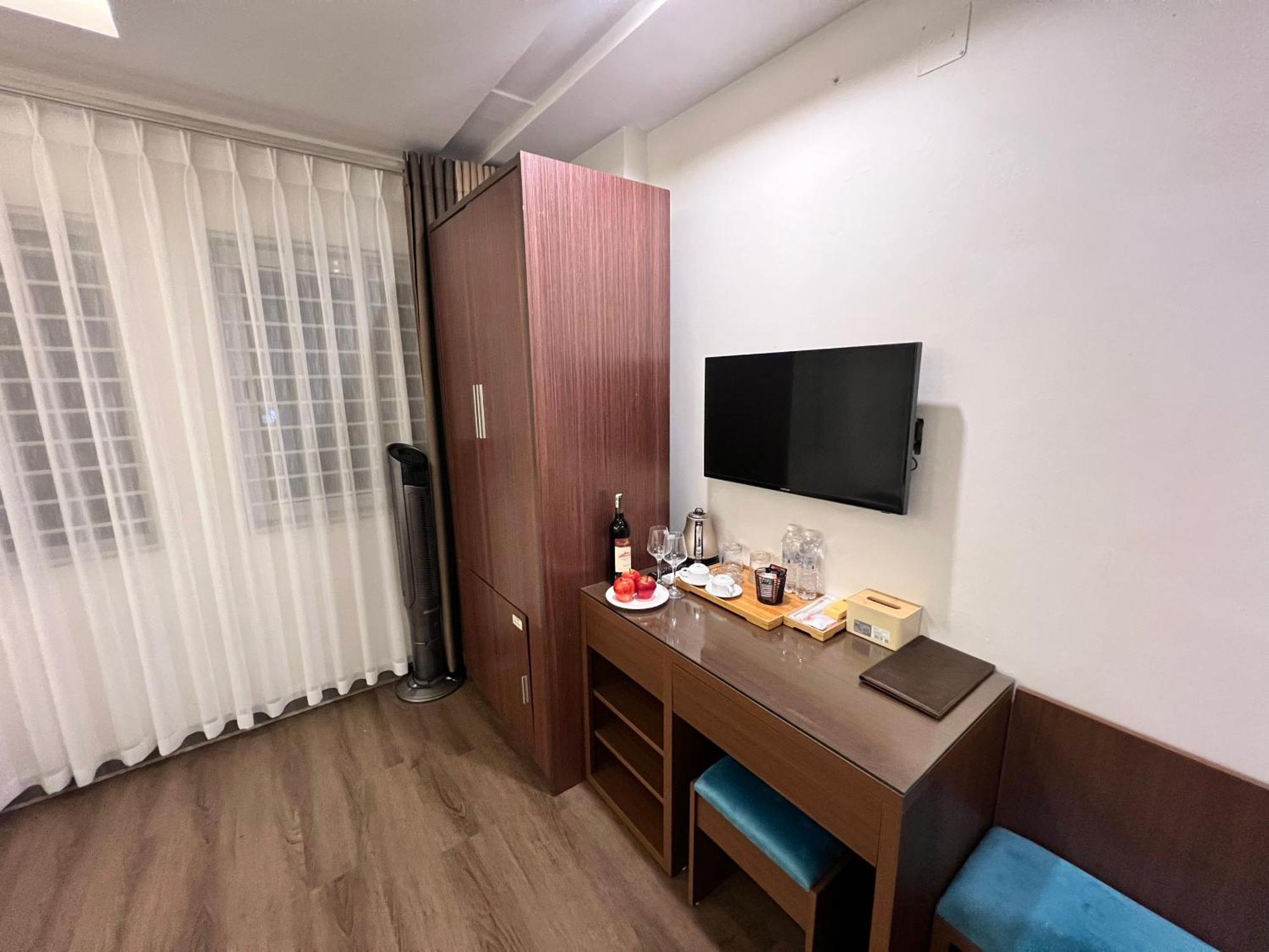 Khach San 239 Hotel Hanoi Exterior foto