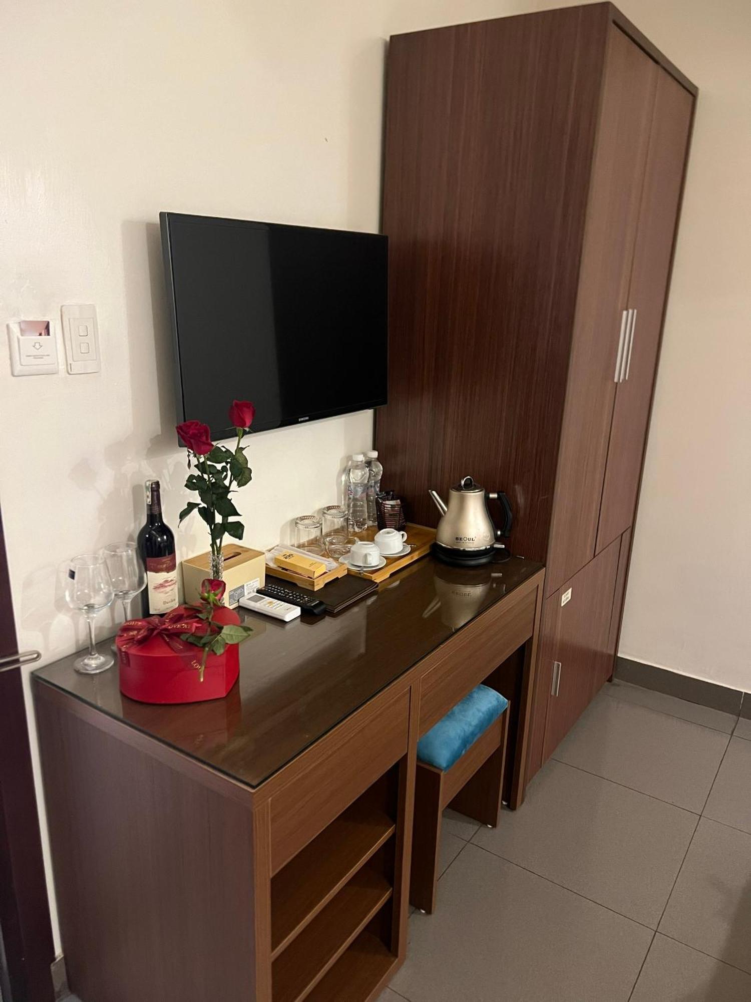 Khach San 239 Hotel Hanoi Exterior foto